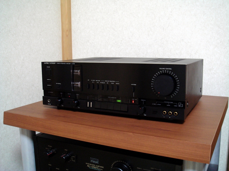 ALPINE/LUXMAN LV-105